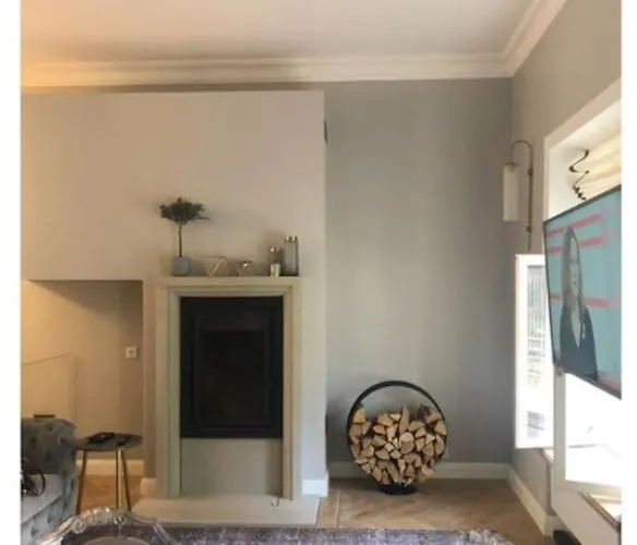 Modern In The Old Town Апартаменты